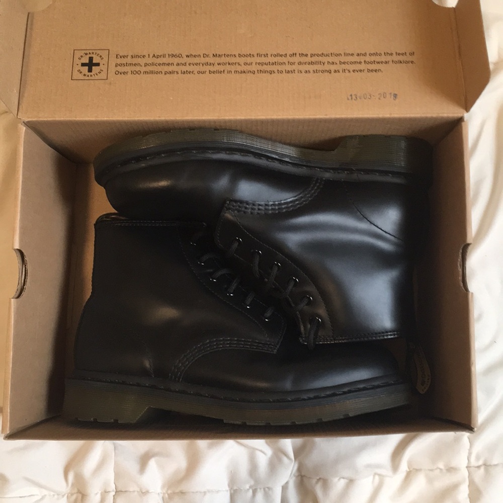 Black Smooth Doc Martens